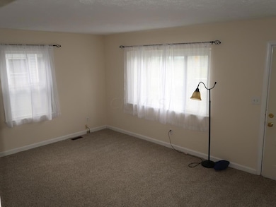 3370 Beulah Rd, Columbus, OH 43224 - photo 2