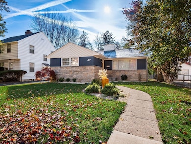 49 W Henderson Rd, Columbus, OH 43214 - photo 2