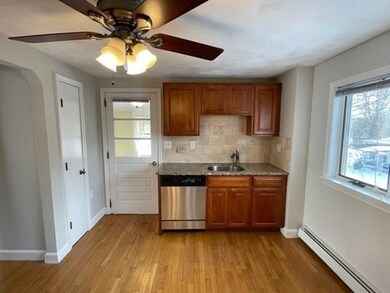 48 Richardson St unit 2, Wakefield, MA 01880 - photo 3