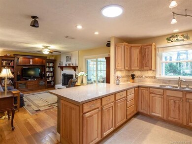 5 Braddock Way, Asheville, NC 28803 - photo 3