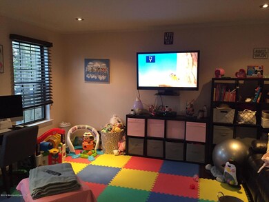 89 Mariners Cove, Freehold, NJ 07728 - photo 4