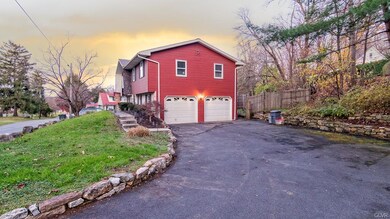 1122 S 10th St, Emmaus, PA 18049 - photo 3