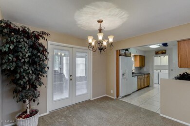 Dining Room looking into Kitchen