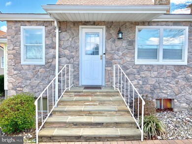 7431 Greenbank Rd, Middle River, MD 21220 - photo 3