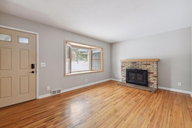 15815 Sunset Rd, Minnetonka, MN 55345 - photo 2