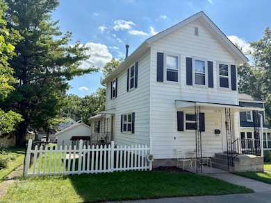 Main - 317 3rd St W, Hastings