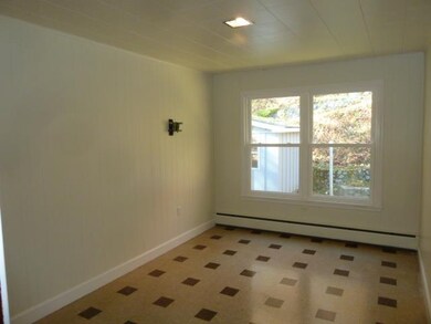 23 Gladstone St, Concord, NH 03301 - photo 6