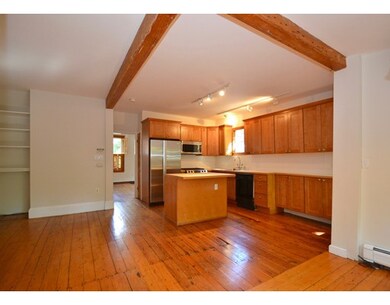 548 Green St unit 1, Cambridge, MA 02139 - photo 3