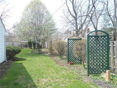 1850 Idlehurst Dr, Euclid, OH 44117 - photo 4