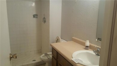 330 Lomaland Dr, El Paso, TX 79907 - photo 7