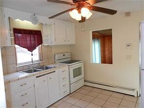 79 River St, Warwick, RI 02888 - photo 5