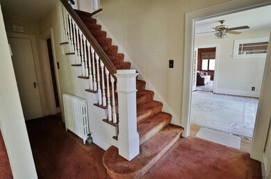 1498 Regent St, Schenectady, NY 12309 - photo 3