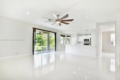 4377 Laurel Ridge Cir, Weston, FL 33331 - photo 6