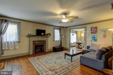 3804 Crest Rd, Drexel Hill, PA 19026 - photo 3