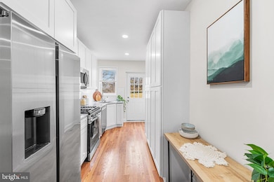 621 W 33rd St, Baltimore, MD 21211 - photo 6