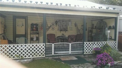 1307 Vanderbilt Ave, Niagara Falls, NY 14305 - photo 4