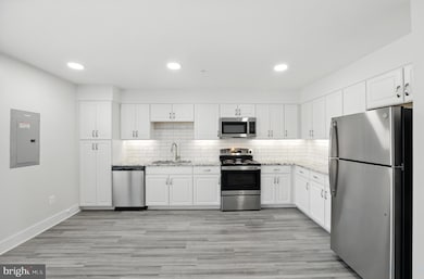 19510 Village Walk unit 2-205, Montgomery Village, MD 20886 - photo 6