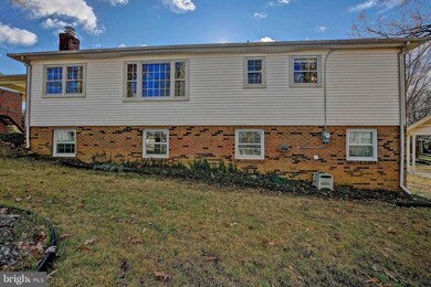 2708 Shawn Ct, Fort Washington, MD 20744 - photo 5