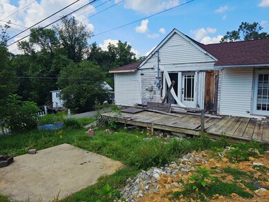 509 Norfolk Ave, Bristol, VA 24201 - photo 2