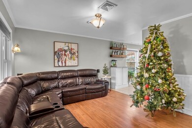 117 Virginia Ave, Lowell, MA 01852 - photo 4