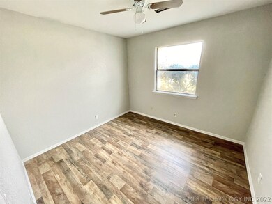 14088 S Hickory St, Glenpool, OK 74033 - photo 5