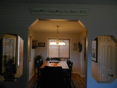 Dining Room<|><|>