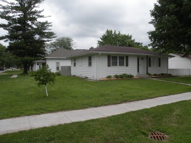 216 4th St Cambridge 033