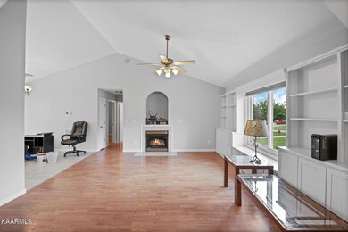 2-web-or-mls-_DSC8034a