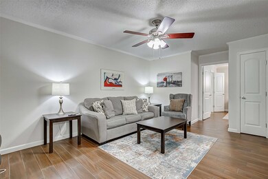 4727 W Alabama St unit 2201, Houston, TX 77027 - photo 2