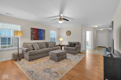 928 Baden Manor Dr, Indianapolis, IN 46217 - photo 4