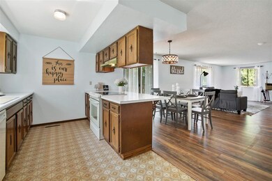 12909 W 3rd Ave, Four Lakes, WA 99014 - photo 7