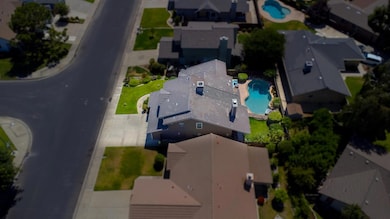 834 Cedar Ridge Dr, Turlock, CA 95382 - photo 2