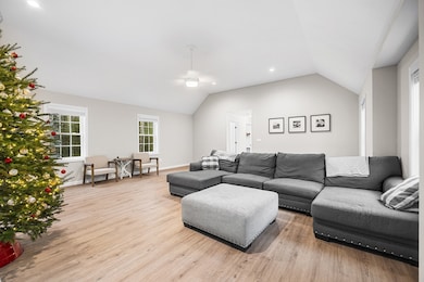 48 Walnut St, Douglas, MA 01516 - photo 4