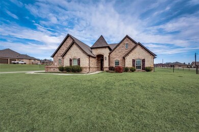 200 Spring Meadow Ct, Springtown, TX 76082 - photo 4