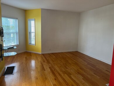 172 Oliver St unit 1, Malden, MA 02148 - photo 2