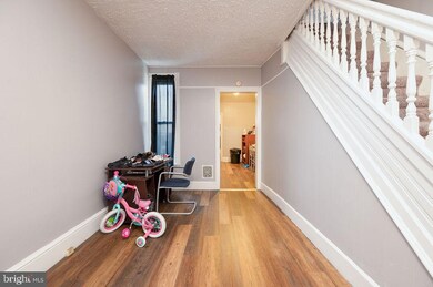 1150 N 10th St, Reading, PA 19604 - photo 4