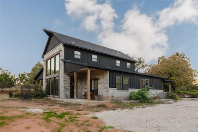 100 Rocky Hollow Dr, Burnet, TX 78611 - photo 4