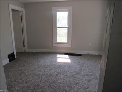 13x11 living room