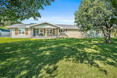 100 Thomas Ln, Wheeler, TX 79096 - photo 2