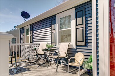 13 Violet Ct, Bristol, RI 02809 - photo 4