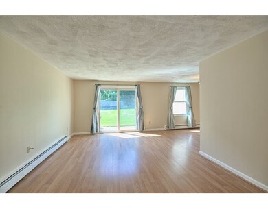 61 Decarolis Dr unit 61, Tewksbury, MA 01876 - photo 4