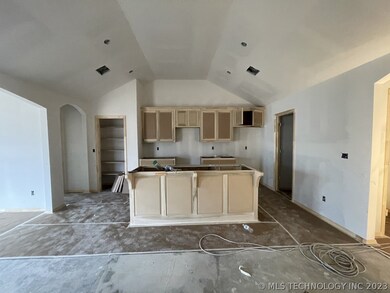 1816 W Winston Ct, Broken Arrow, OK 74011 - photo 4