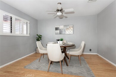 18425 Saticoy St unit 5, Reseda, CA 91335 - photo 4