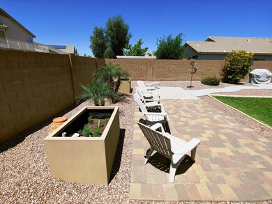 Sitting area with planters