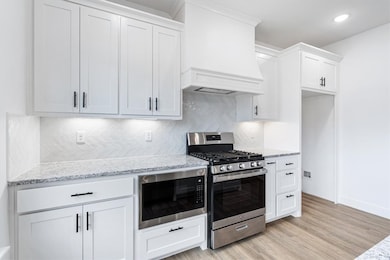 sample photo / same floor plan