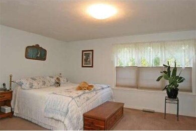 221 Bridle Cross Rd, Fitchburg, MA 01420 - photo 7