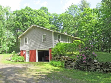 10 Hale Rd, Putney, VT 05346 - photo 4