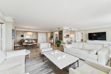 OPEN CONCEPT LIVING