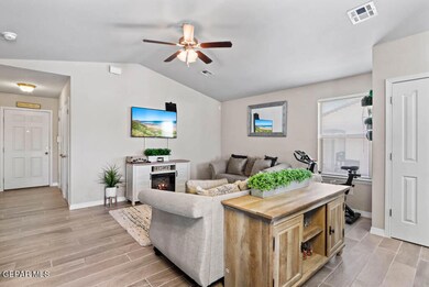 14556 Escalera Dr, Horizon City, TX 79928 - photo 6