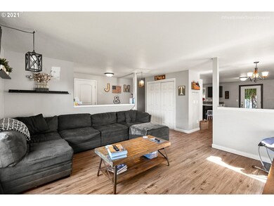 590 SE 7th Place, Canby, OR 97013 - photo 7